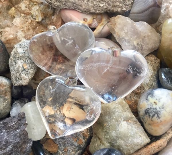 Hovedbilde Bergkrystall Hjerteanheng 3cm