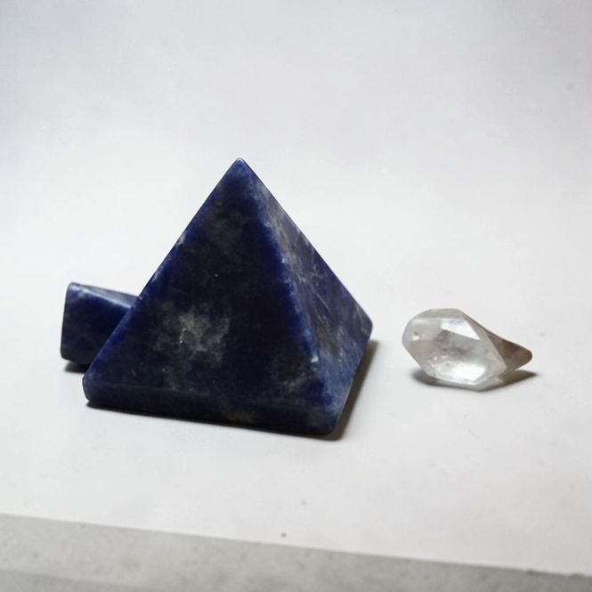 Hovedbilde Sodalitt Pyramide